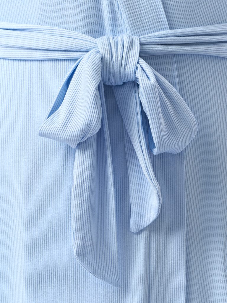 Халат OMSA Elegante с запахом, отделка кружевом, вискоза